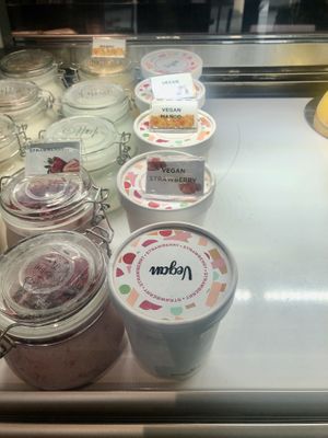 Vegan tubs  at M'OISHÎ – Dubai Opera in Dubai