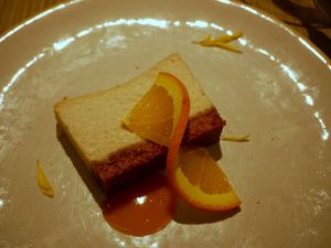 Vegan cheesecake *chef kiss* at plant more in Tokyo