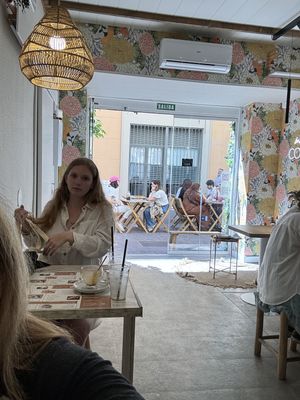   at Sentir Café in Malaga