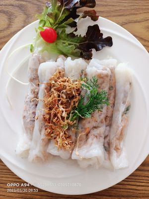 Ban Kuan at White Lotus Vegetarian Restaurant in Vientiane