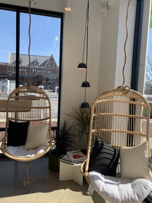 Minimal seatingg  at Pure Green in South Barrington