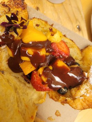 the filling 😵 at Green Point in Cusco