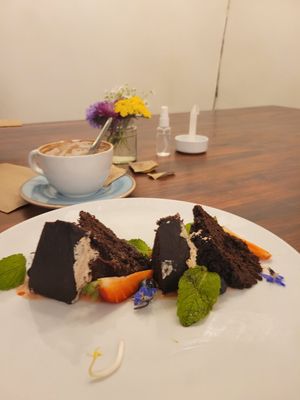 chocolate cake at Green Point in Cusco