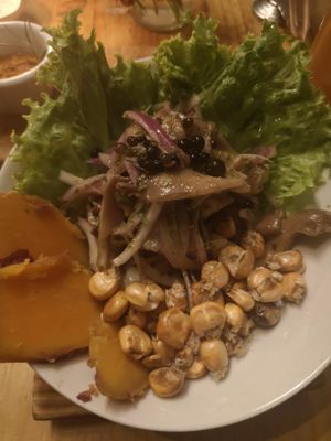 Oyster ceviche at Green Point in Cusco