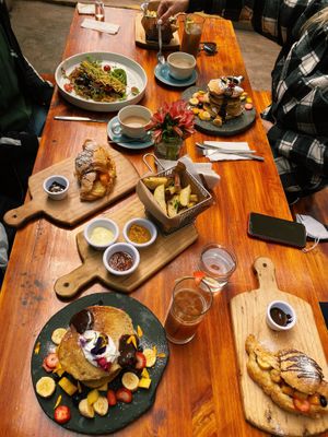 Brunch spread   at Green Point in Cusco