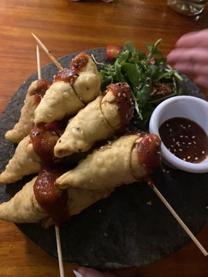 Samosas to share   at Green Point in Cusco