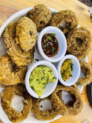 Onion rings   at Green Point in Cusco