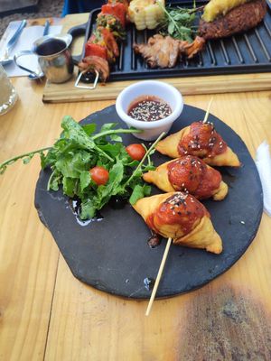 Samosas at Green Point in Cusco