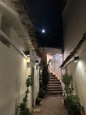 Entering with a full moon  at Green Point in Cusco