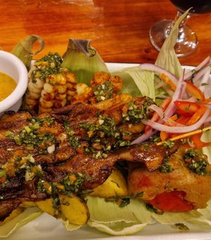 Cusco grill platter at Green Point in Cusco