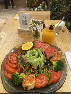 Huge huge salad (green point garden salad) and was so tasty!  at Green Point in Cusco