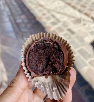 Chocolate truffle 9/10 🤎⭐️  at Green Point in Cusco