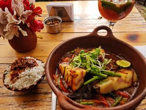Vegan saltado at Green Point in Cusco