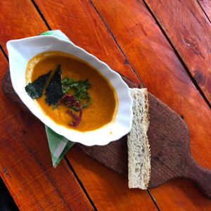 Crema de tomates😄 at Green Point in Cusco