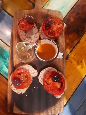 Free appetizer at Green Point in Cusco