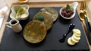 Matcha pancakes at Aono Cafe - Namba in Osaka