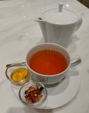 Baked Apple Rooibos 蘋果赤萁茶 (Non-caffeinated) at Lady M in Hong Kong Island