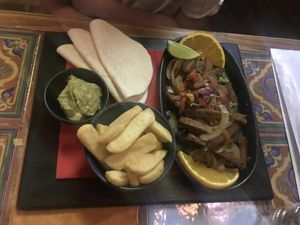 Fajitas de seitan at Taco y Tequilla in Faro