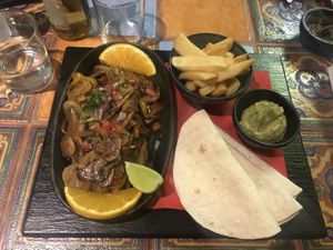 Fagitas de cogumelos at Taco y Tequilla in Faro