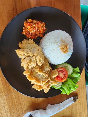 Nasi ayam geprek at Teratai Cafe & Resto in Tangerang