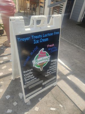 Lactose free ice cream, all soy based! at Bomboyaz in Placencia