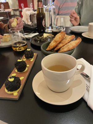 😋   at roots in Porto