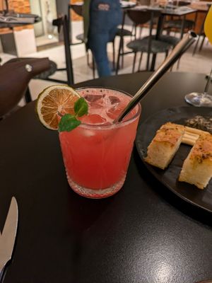 Virgin mule at roots in Porto