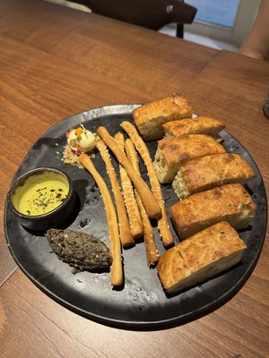 Bread and pate appetizerr  at roots in Porto