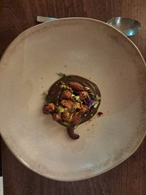 Mousse at roots in Porto