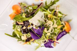 Mezclun salad at Estrella in Prague