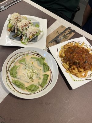 Cheese optional. Tacos, tortellini and portobello burgerrs  at El Palaciu Pintu in Cangas De Onis