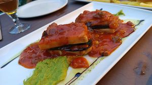 Milhojas de verduras at El Palaciu Pintu in Cangas De Onis