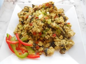 Curry Tofu Scramble at Little Green Forks in Duarte