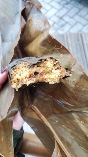 Millet wrapped in leaf at Xinxiang Snack Bar in Alishan
