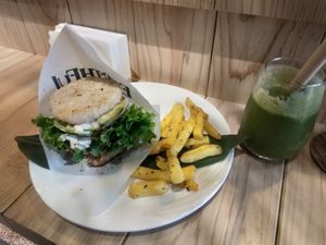  at Earthful Cafe Tokyo in Tokyo