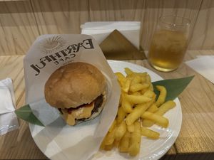   at Earthful Cafe Tokyo in Tokyo