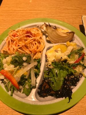 Salad and pasta at Sai-Ji-Ki in Sapporo