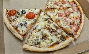 Vegan Pizza, buy 3 free 1 at Mr Vegan in Petaling Jaya