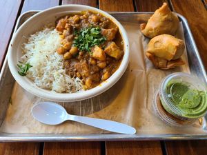 Vegan Options at Curry Up Now in The Colony