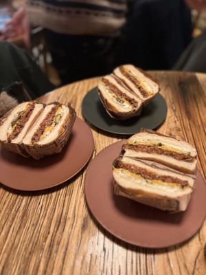 Burger   at Les Tontons Veg - Paradis in Paris