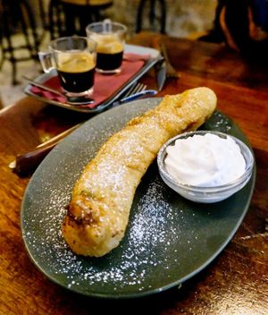 Frizza Pistachio/White Chocolate at Les Tontons Veg - Paradis in Paris