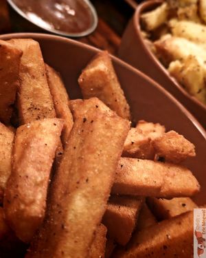 Panisse fries at Les Tontons Veg - Paradis in Paris
