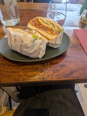  at Les Tontons Veg - Paradis in Paris