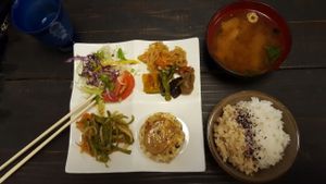 set lunch at Kinatei 喜菜亭 in Nara