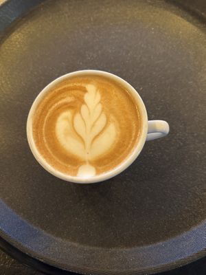 Cappuccino mit Hafermilch   at Glut & Wasser  in Oldenburg