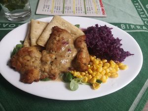 Príjemná reštaurácia s veľa veganskymi variáciami tradičných jedál. at Vega Heaven in Kosice