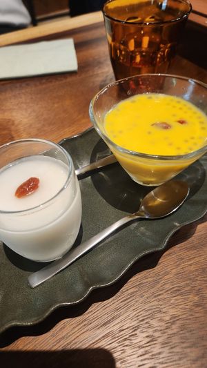  at Everybody's Table in Yokohama