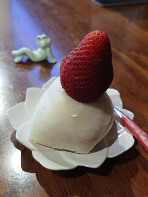 Fresa Mochi at Vegan Ramen Mei - Del Valle in Mexico City