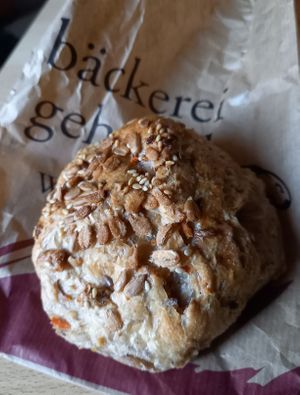Dänisches Frühstücksbrötchen at Bäckerei Gehrold  in Wurzburg