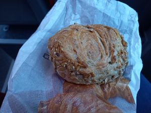 Veganes Frühstücksbrötchen at Bäckerei Gehrold  in Wurzburg